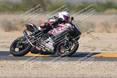 media/Oct-08-2023-CVMA (Sun) [[dbfe88ae3c]]/Race 11 500 Supersport-350 Supersport/